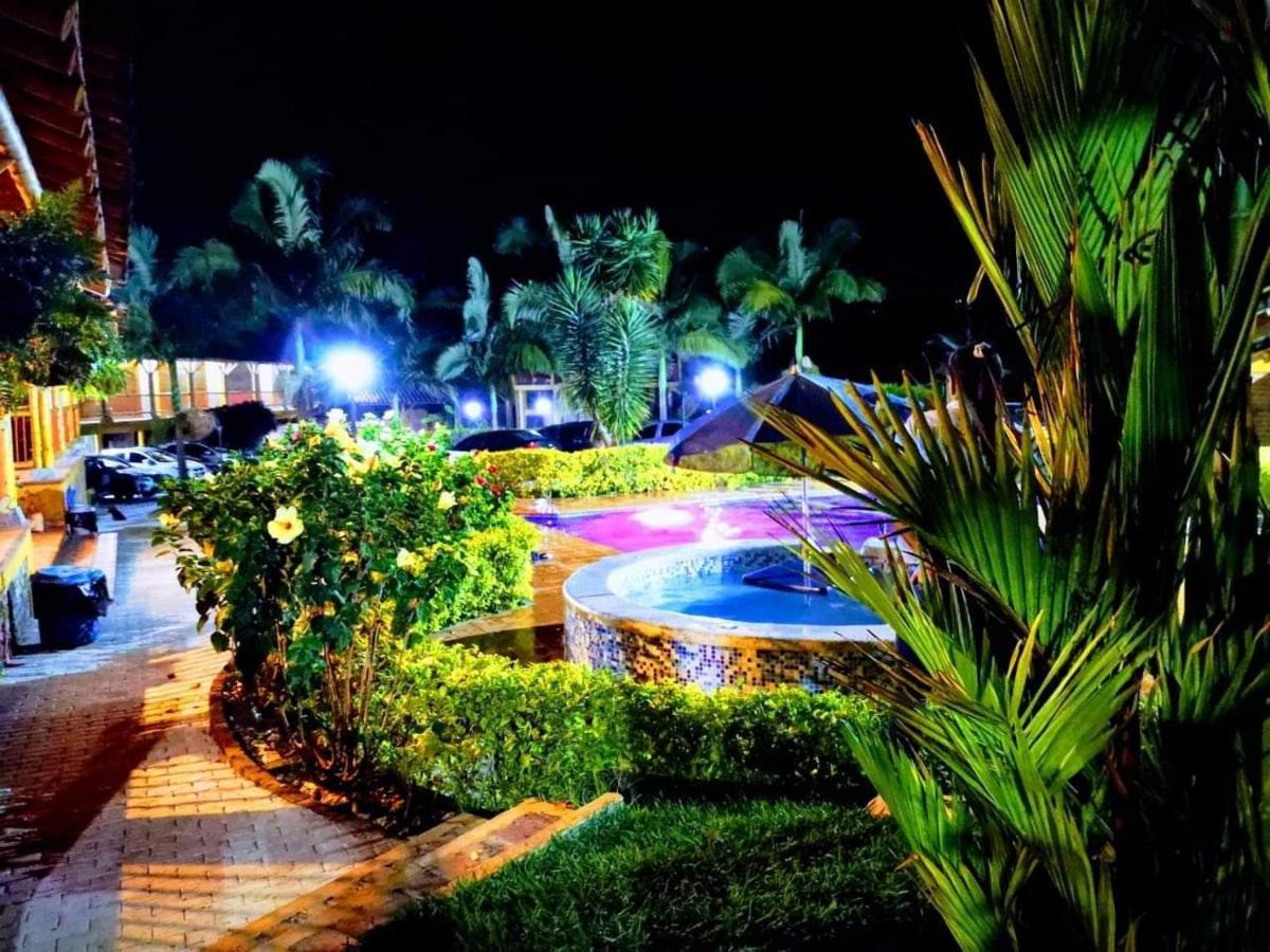 Finca Hotel El Diamante Calarcá Buitenkant foto